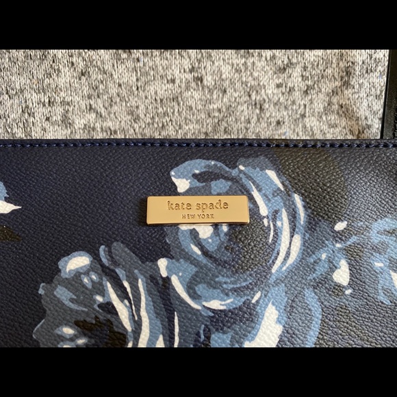 Kate Spade Tote Purse - Picture 2 of 3